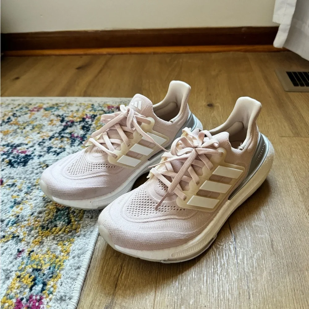 Adidas Ultraboost Sneakers - Picture 3 of 4